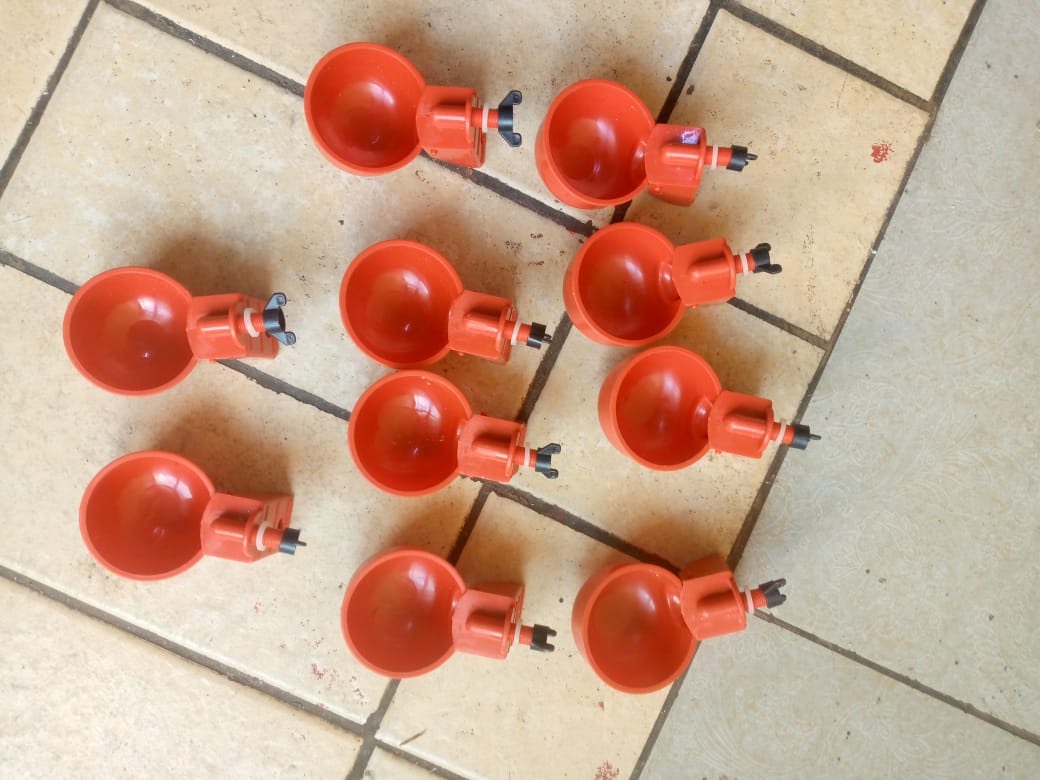 Bucket Nipples